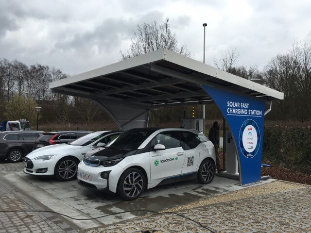 Living tomorrow fast charging